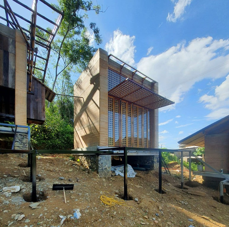 [hbCH] Hoa Binh Community House